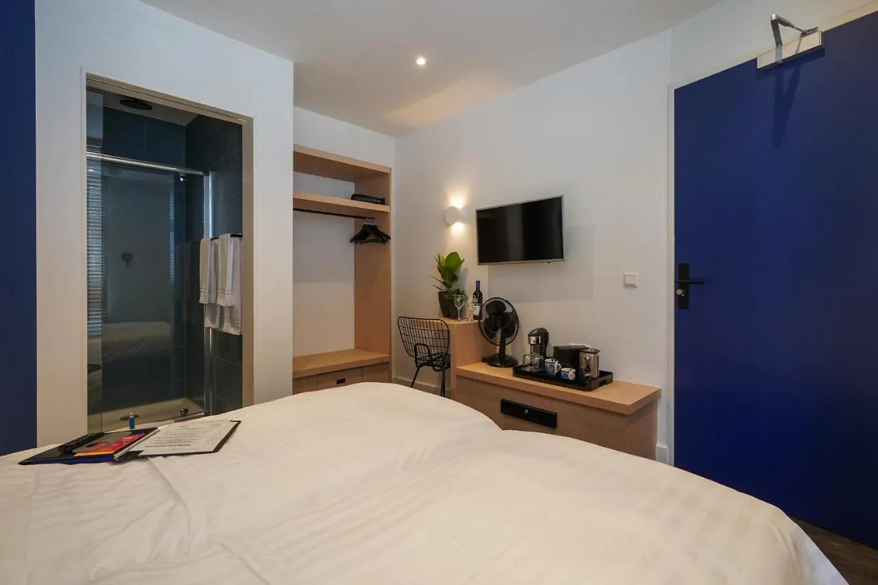 Amistad Hotel Amszterdam 2*,