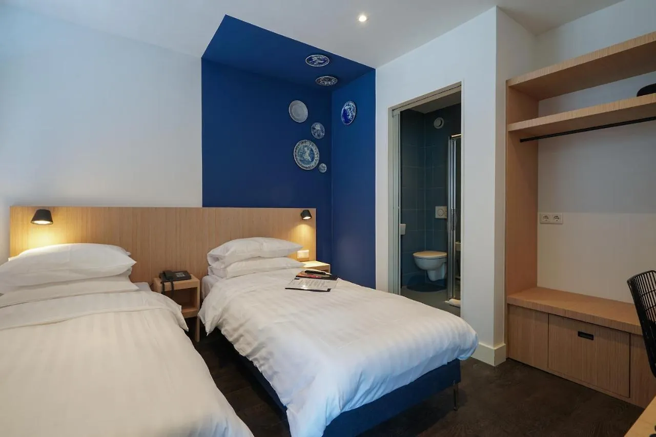 Amistad Hotel Amszterdam 2*,